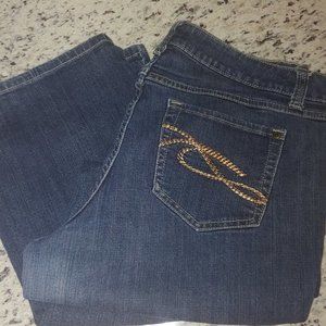 Straight leg jean in 16M